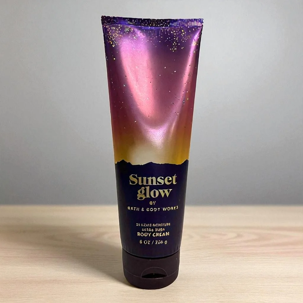 Bath and Body Works Sunset Glow Ultimate Hydration Body Cream (8 oz / 226 g) - Image 4
