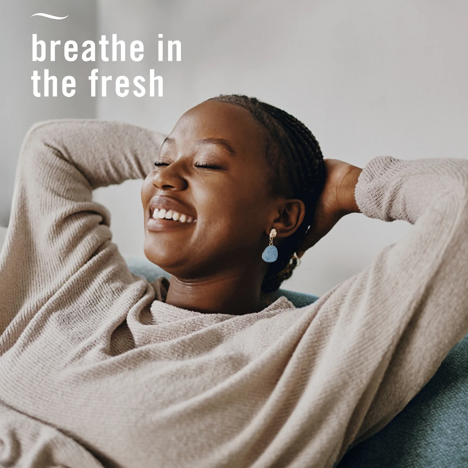 Febreze Plug Refill Odor-Fighting Air Freshener Sea Salt Caramel & Maple Scent, 3 Ct 0.87 fl oz Each - Image 8